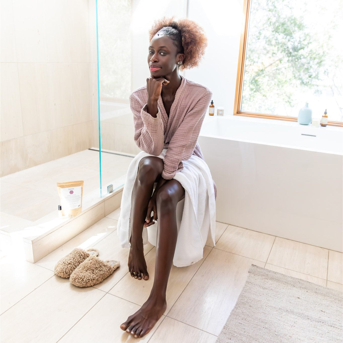 Yoni Steam Seat | Traditional, Compact & Earth-Aligned Steaming Support