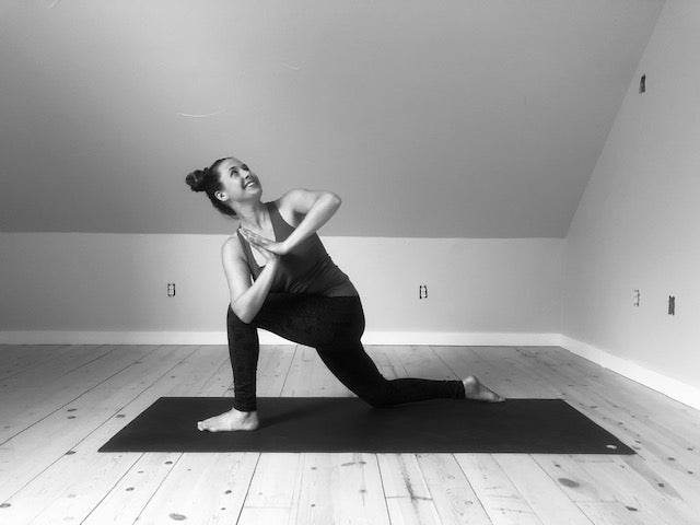 Parivrtta Anjaneyasana: An Ayurvedic Guide to Revolved Crescent Lunge