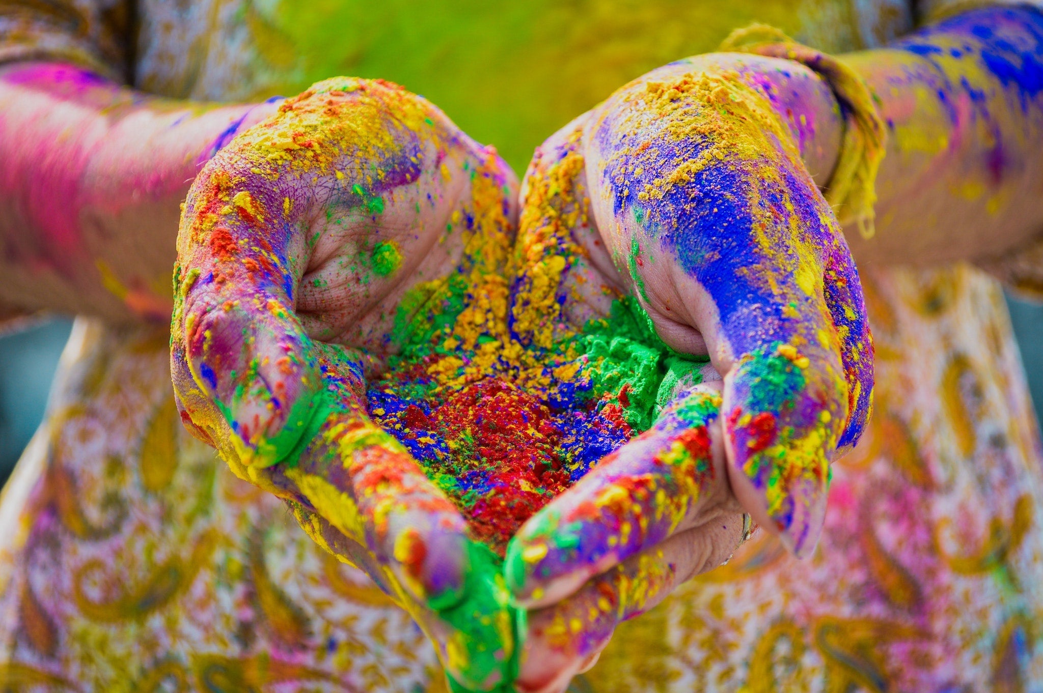 Happy Holi! The Hindu Festival of Colors & The Emergence of Spring