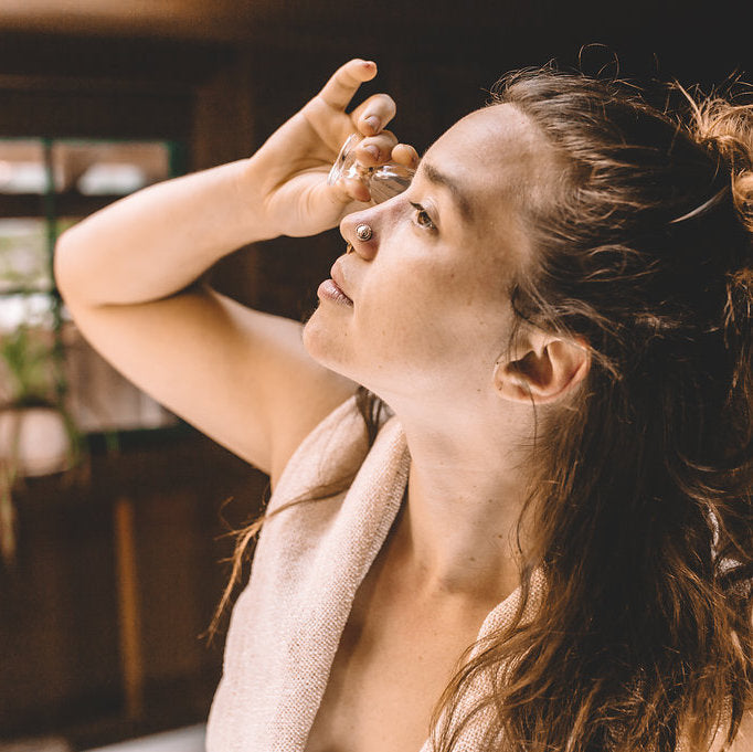 Glass Eye Wash Cup | Ayurvedic Eye Cleansing to Hydrate & Brighten Eyes